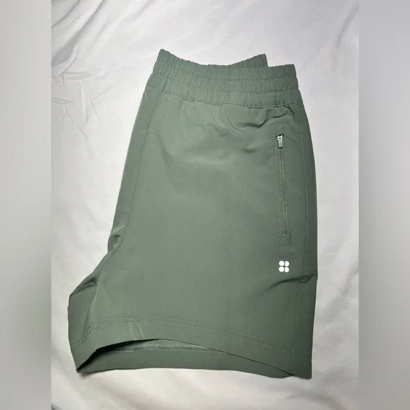 Sweaty Betty High Rise Summit Hiking Short | S NWT - Picture 5 of 7